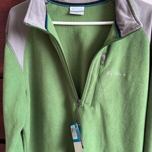 CLOLUMBIA Green Classic fleece L size